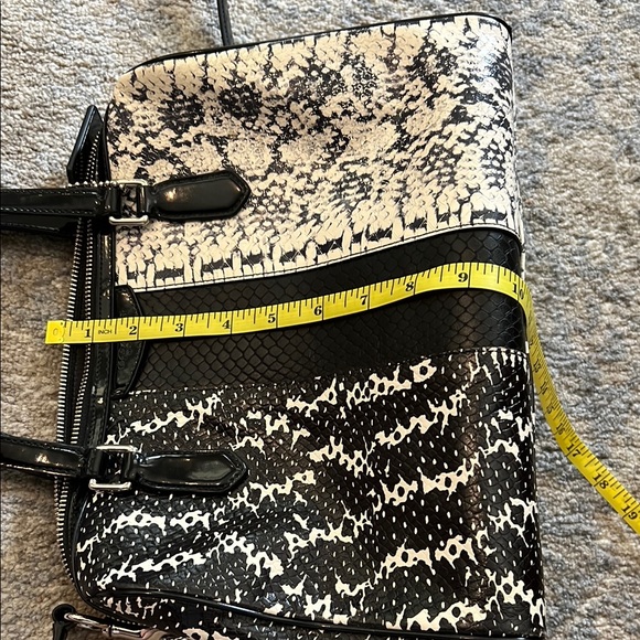 Coach Black and White Women's Handbag - Picture 9 of 14